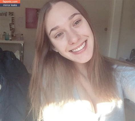 bonnielowry1|bonnielowry1, Australian BOOB goddess [50 mix] .